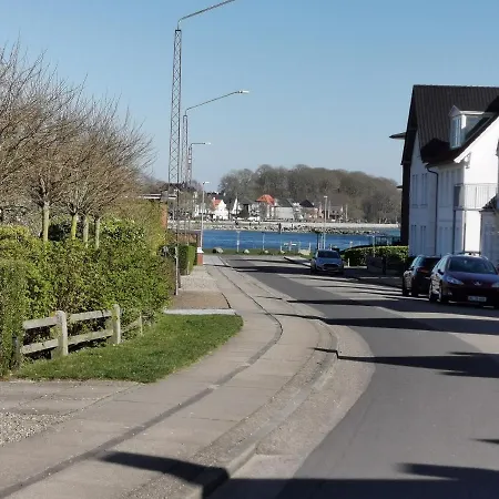 Ditlevs アパートホテル Sønderborg